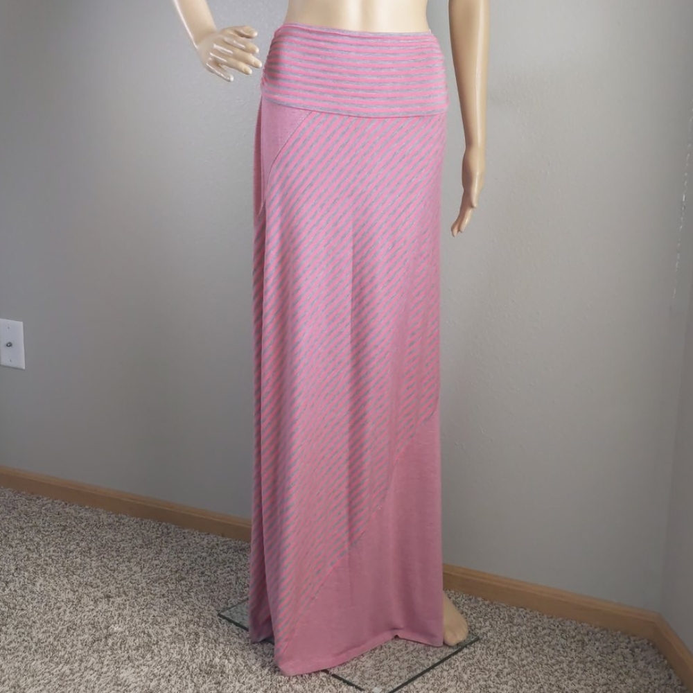 Vanity Striped Summer Maxi Skirt Size Large